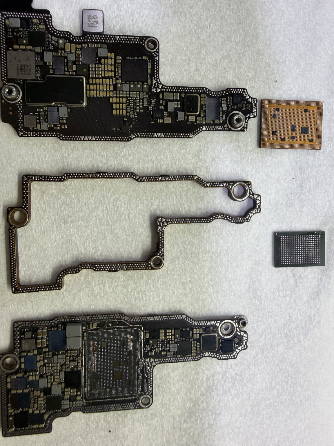 iPhone motherboard repair