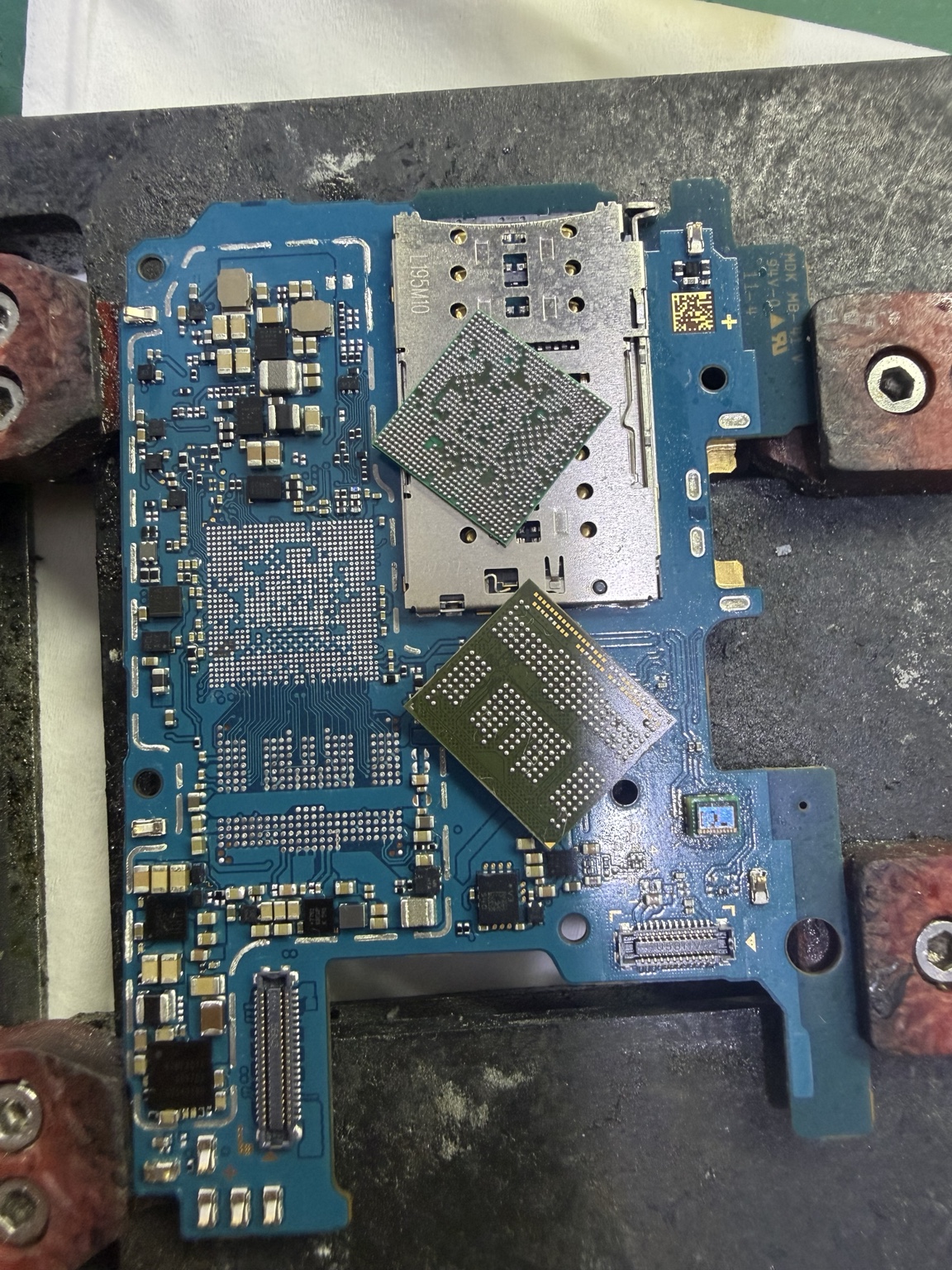 Data recovery motherboard work